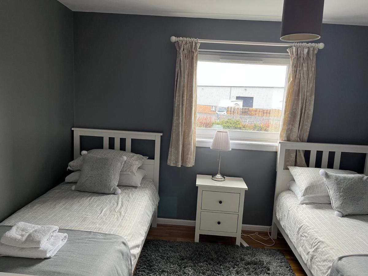 Flat Three, 212 Eaglesham Road, East Kilbride, Glasgow المظهر الخارجي الصورة